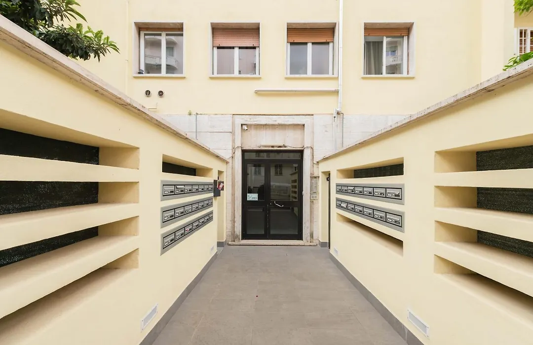 Loverhome Apartment 2-1